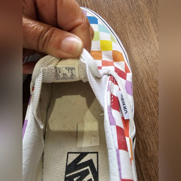 Vans Classic Slip-On Rainbow Checkerboard Sz 7 - Picture 7 of 8